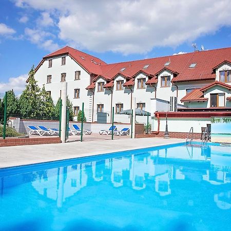 Hotel Horda Слубице Екстериор снимка